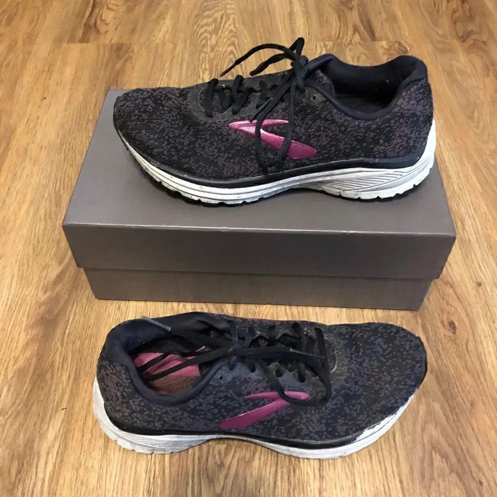 BROOKS anthem purple running athletic training shoes sneakers women’s 8